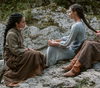 Madeleine Madden and Zoë Robins of "Wheel of Time" on Amazon Prime