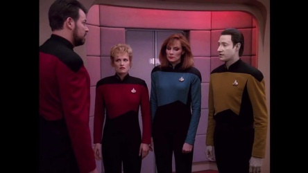 Riker, Shelby, Crusher and Data in "Star Trek: The Next Generation" episode The Best of Both Worlds.