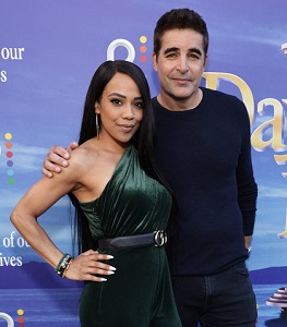 DAYS OF OUR LIVES -- “Day of Days” -- Pictured: (l-r) Elia Cantu, Galen Gering at the Xbox Plaza at L.A. Live on November 12, 2022 -- (Photo by: Todd Williamson/Peacock)