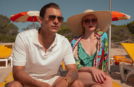 "Joan" stars Sophie Turner (Joan) and Frank Dillane (Boisie) - photo from The CW press site